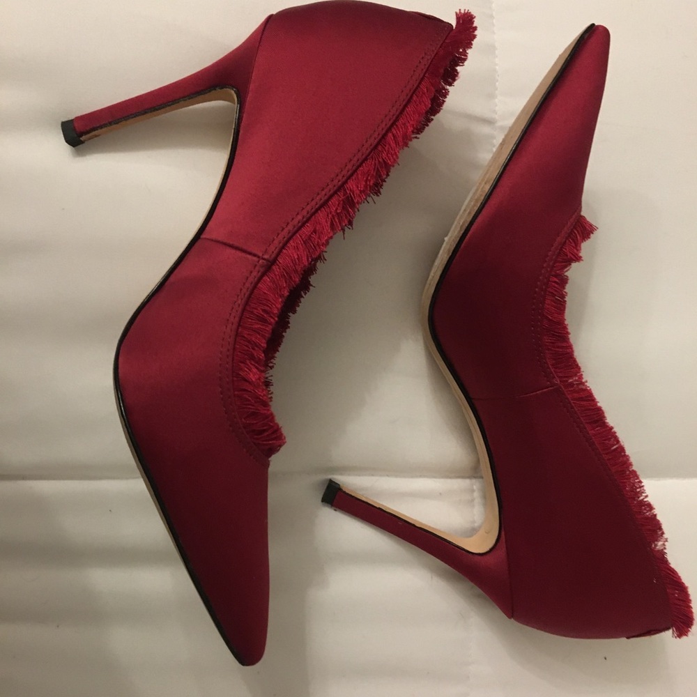 Sam Edelman Red Pointed-Toe Fringe Pump - Picture 3 of 6